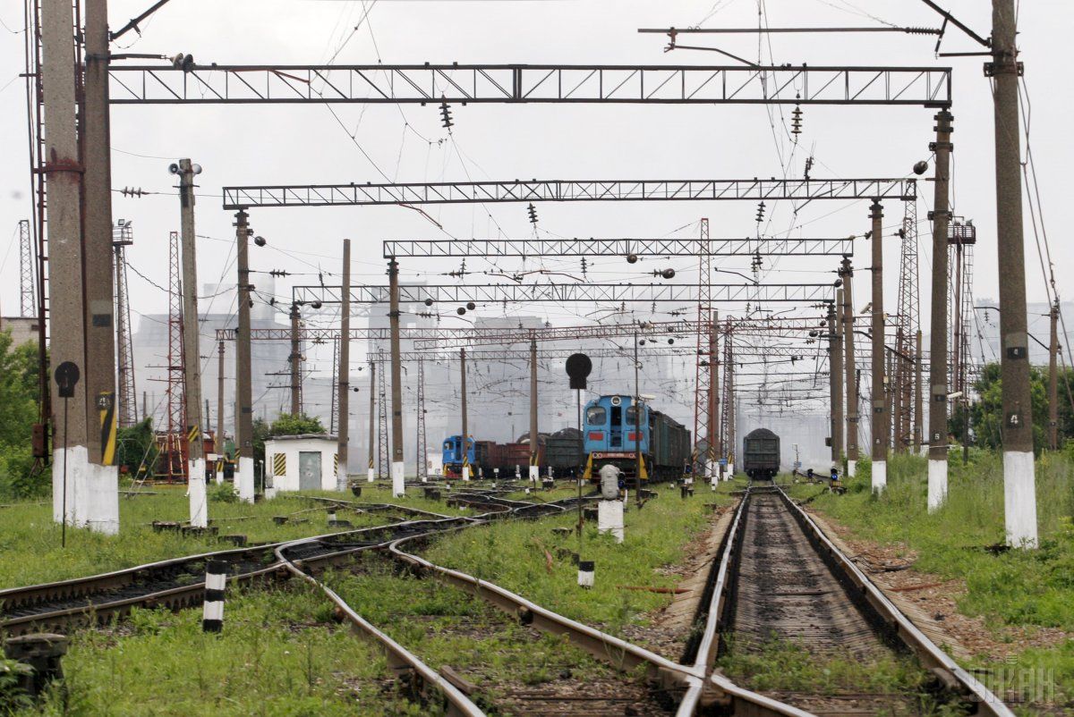 Кроме того, за минувшие сутки на железнодорожных путях Львовщины погиб еще один человек, и один был травмирован